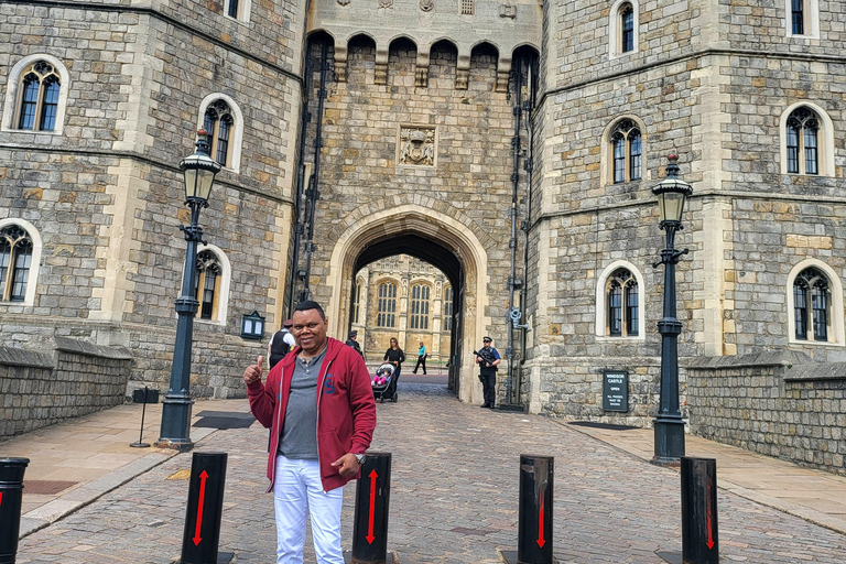2‑Day Windsor & Arundel Castle Escape with Overnight B&B