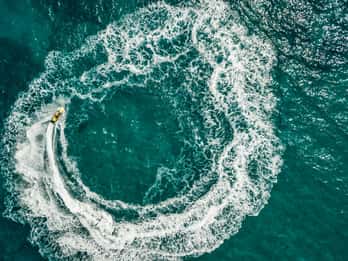 Mykonos: Spiaggia Super Paradise Noleggio di moto d'acqua, canoe e SUP