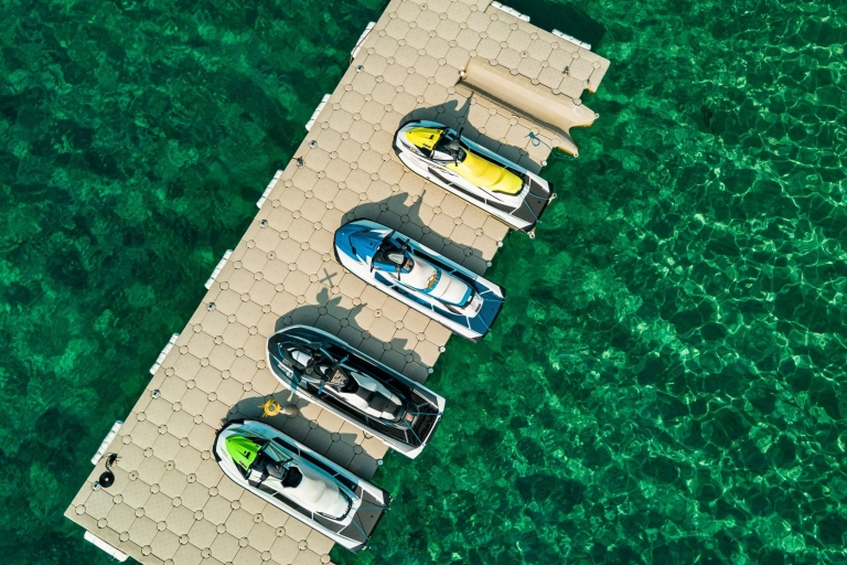 Super Paradijselijk Strand: Jet Ski, kano, SUP Board VerhuurSup Board Verhuur