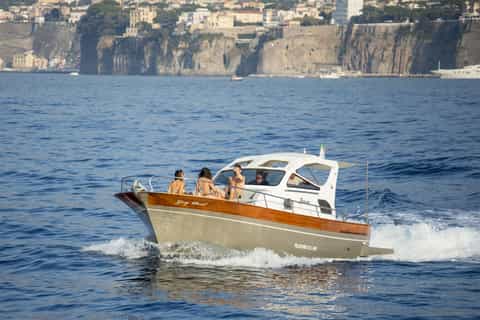 Sorrento: Full-Day Amalfi Coast, Amalfi & Positano Boat Tour