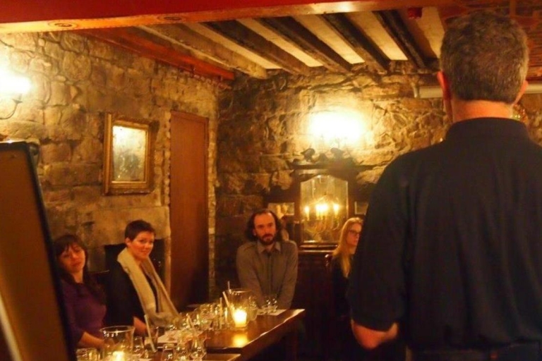 Edimburgo: tour de la historia del whisky y degustación de whiskyTour grupal en inglés