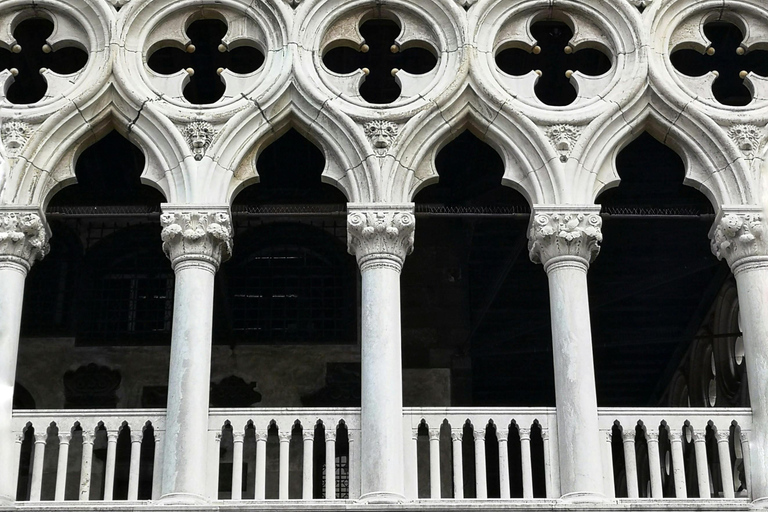 Venice: History Tour of Doge's Palace and Casanova's Prison Venice: The history of Doge's Palace and Casanova's Prison