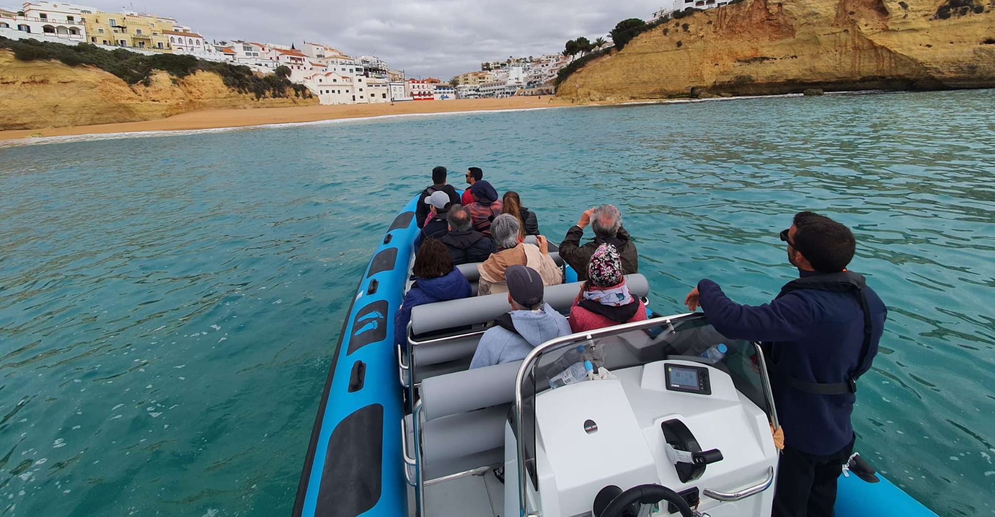 Algarve, Benagil Caves 2-Hour Private Tour - Hizvo