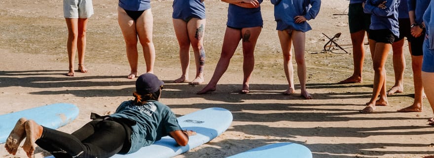 Surfez au Vietnam avec un local !