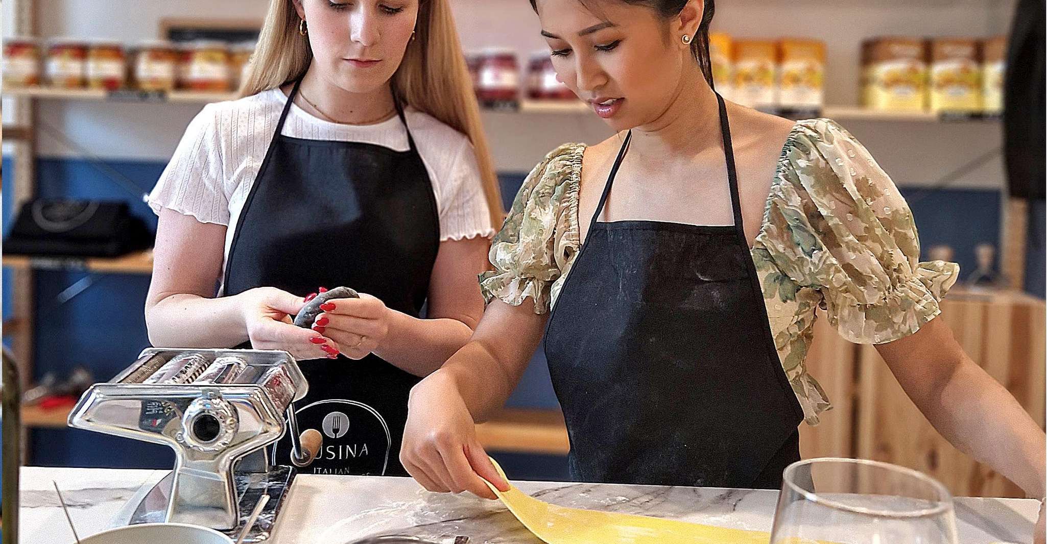 Lazise - Cooking Class, Pasta Fresca and wine tasting - Housity