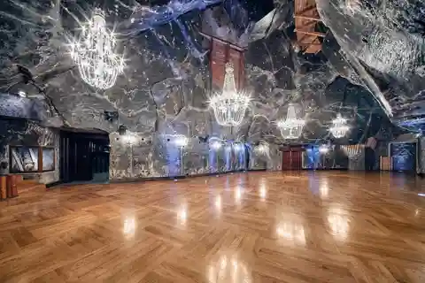 Visite d'une demi-journée de la mine de sel de Wieliczka au départ de Cracovie