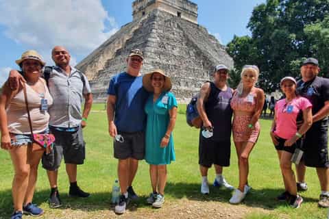 From Cancún: Chichén Itzá Early Access with Cenote & Lunch