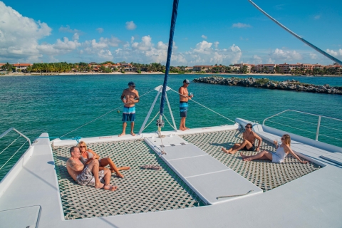 Croisière en catamaran de luxe de 4 heures au départ de Puerto Aventuras