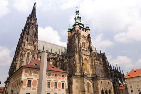 Prague : visite guidée de 6 h avec croisière et déjeuner