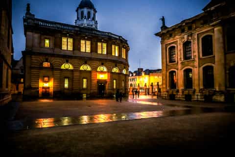Oxford: Official “Haunted Oxford” Ghost Tour
