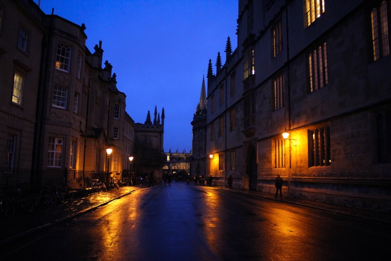 Oxford: Official “Haunted Oxford” Ghost Tour Shared Group Tour