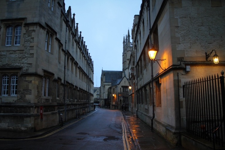 Oxford: Official “Haunted Oxford” Ghost Tour Shared Group Tour