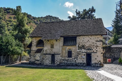 Nicosia: Kakopetria and Pelendri Day Tour