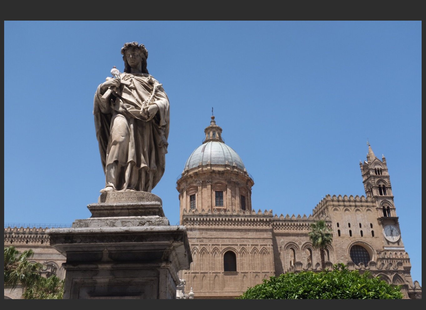 Palermo: Byrundvisning med markeder og monumenter i centrum