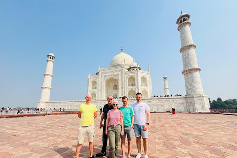 From Delhi: Taj Mahal & Agra Private Tour with 5* Meal Only Private Tour Guide ( No Tickets and Transport )
