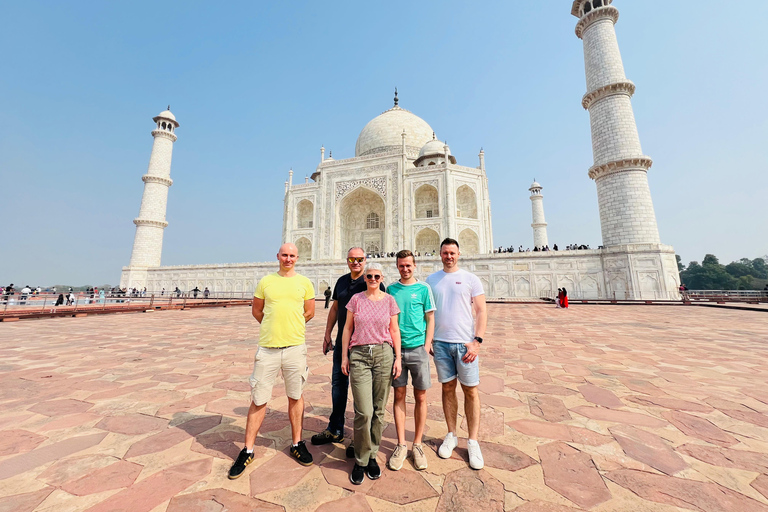 From Delhi: Taj Mahal & Agra Private Tour with 5* Meal Only Private Tour Guide ( No Tickets and Transport )