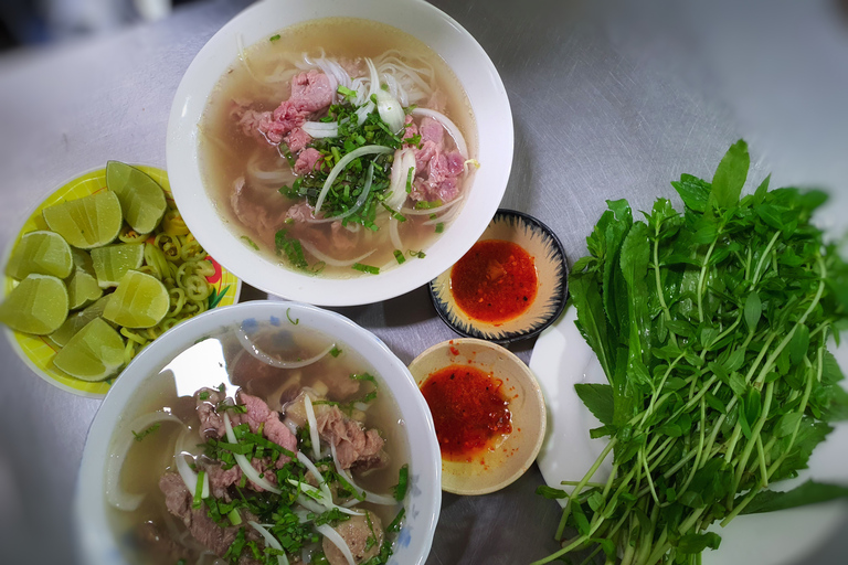 Ho-Chi-Minh-Stadt: Street-Food & Sightseeing per Motorrad