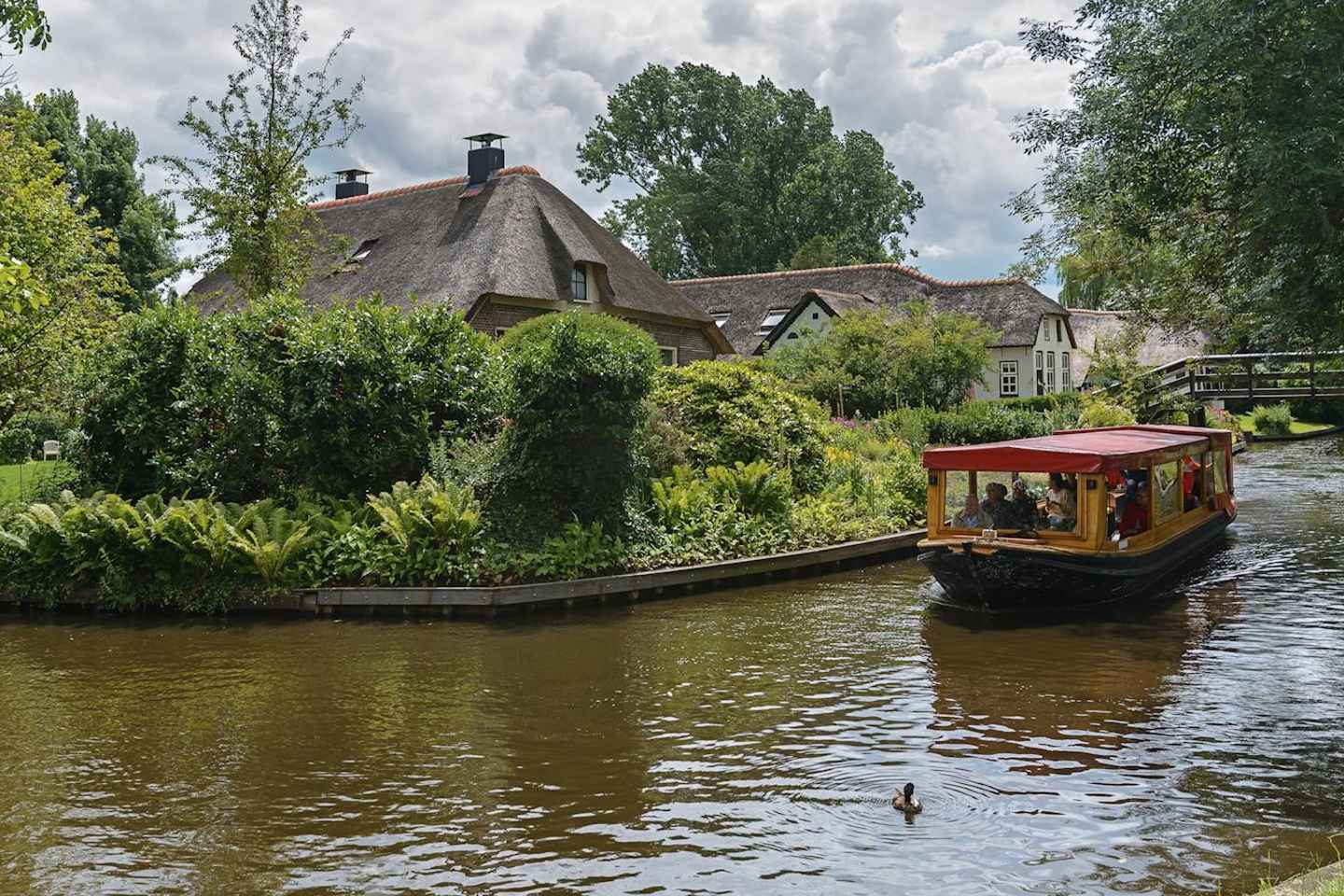Giethoorn: Kanalfahrt durch das Dorf und den See von Giethoorn