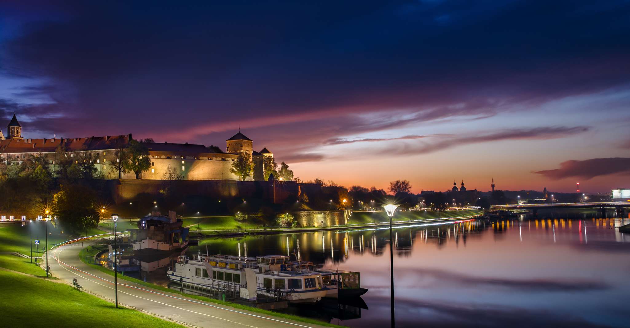 Krakow, Wawel Hill Audioguide Tour - Hizvo
