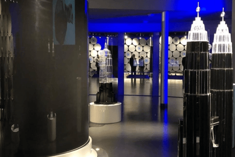 Kuwait Tour Guide Full Day with Comfort SUV Car&WIFI 5G Free