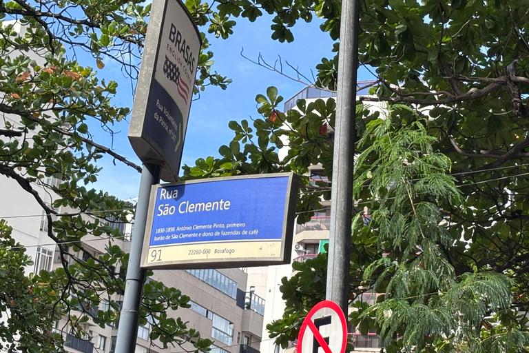 Rio de Janeiro: Favela Santa Marta: German-Language Tour – All-Inclusive Rio de Janeiro: Favela Santa Marta: German-language tour – all-inclusive