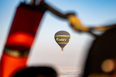 Qatar: Hot Air Balloon 4 people VIP Private Rides above Doha