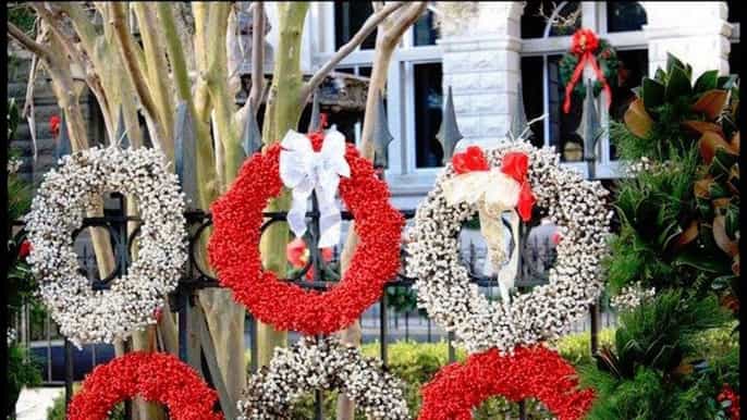 charleston holiday decorations and history walking tour
