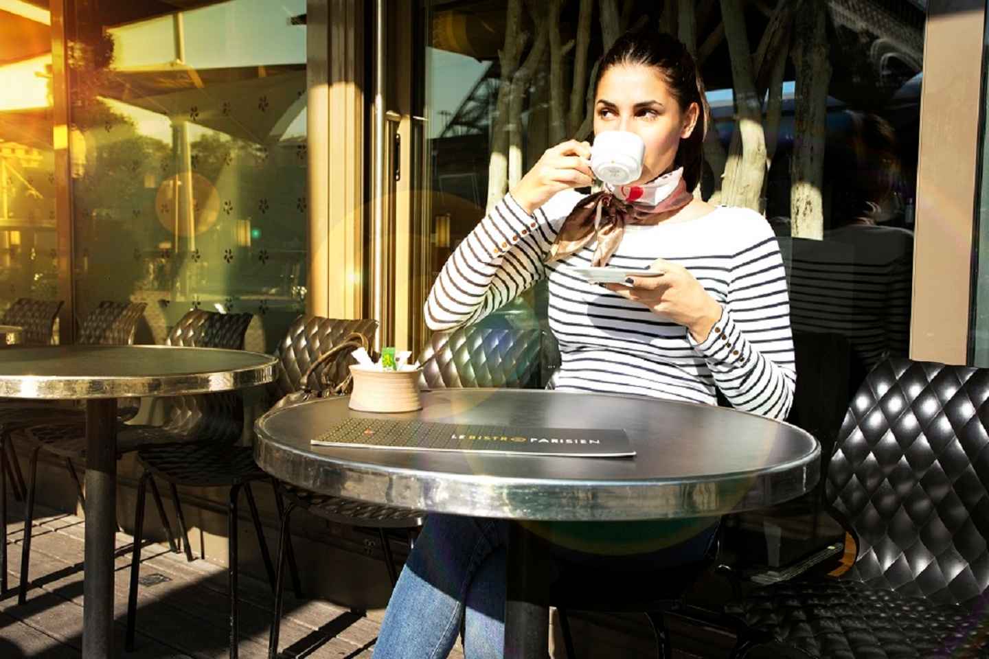 Paris: Bootsfahrt & Mittagessen in Pariser Bistro