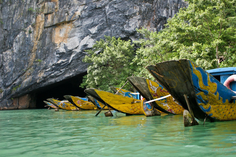 Desde Hue: visita guiada privada a la cueva Phong Nha con almuerzo