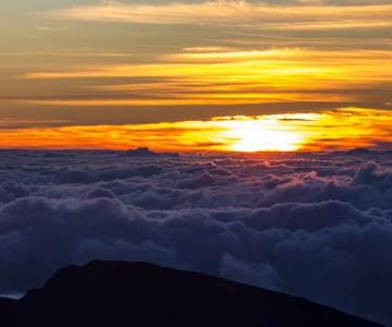 Maui: Sunset & Dinner Tour to Haleakala National Park