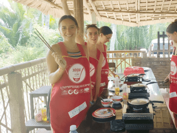 Hoi An: Aula de culinária tradicional e refeição com uma família local