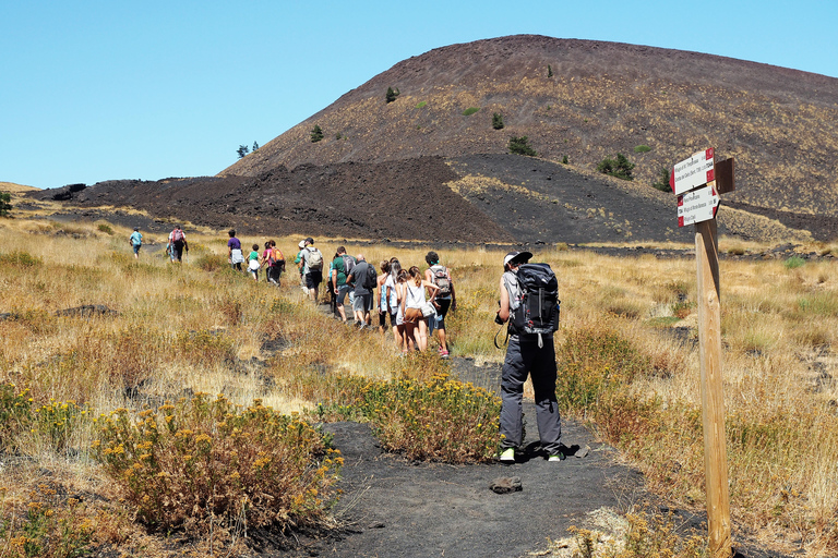 Sizilien: Geführte Wanderung zu den Kratern am Nordhang des Ätna