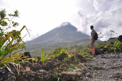 La Fortuna: Waterfall, Arenal Volcano and Hot Springs Tour