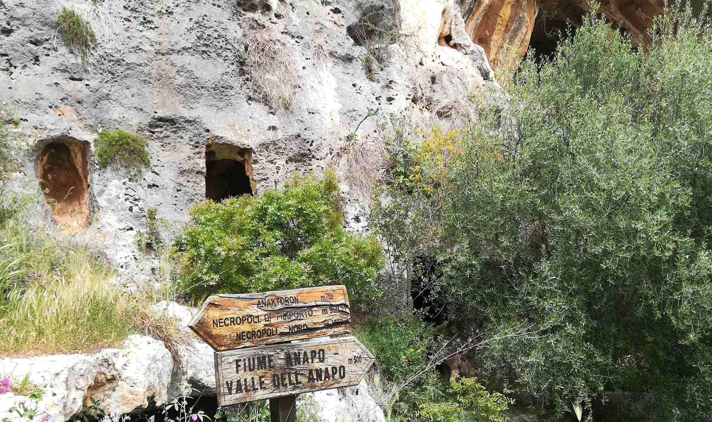 Ferla: Pantalica Naturreservat UNESCO Tour mit Badestopp