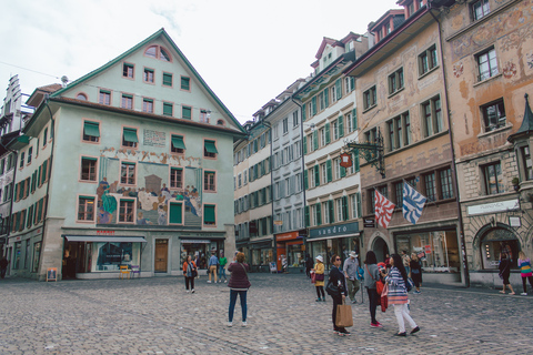 Luzern: Rondleiding met een officiële gidsTour in het Engels