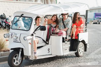 Málaga, Tour por la ciudad en el privado Eco Tuk Tuk - Hizvo