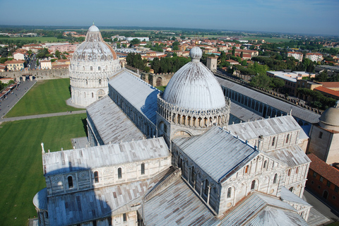 Von Florenz aus: PRIVATE Ganztagestour durch Pisa und Lucca mit FührungGeführte Tour durch Pisa