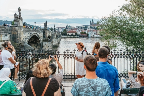 Praga: duchy i legendy – 1,5-godzinna wycieczka pieszaWycieczka grupowa w j. angielskim