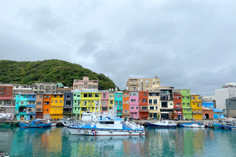 Keelung & New Taipei Instagram Photo Tour with Night Market