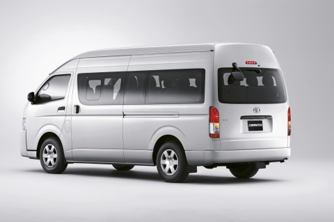 Khao Lak: alquiler de minivan y conductor privado de 8 horas