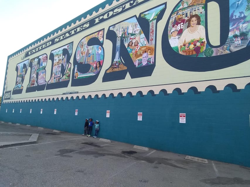 Fresno Private Day Trip to Chaffee Zoo & Millerton Lake GetYourGuide