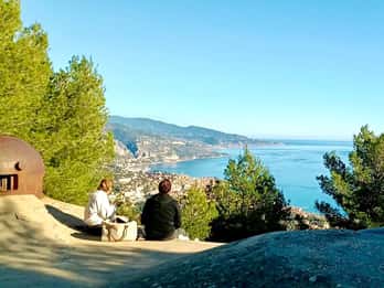 Roquebrune-Village & Grimaldi Castle - Walking Tour