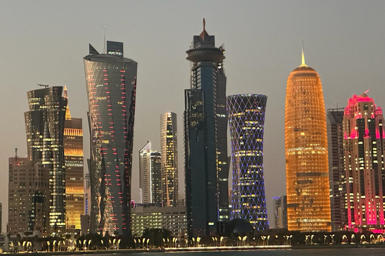 Attrazione della città di Doha e giro in barca (tour panoramico di Doha)Tour di gruppo