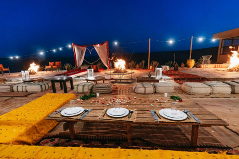 Dîner dans le désert d'Agafay à Marrakech avec promenade à dos de chameau