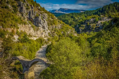 Kipoi: Zagori Villages and Bridges Hike