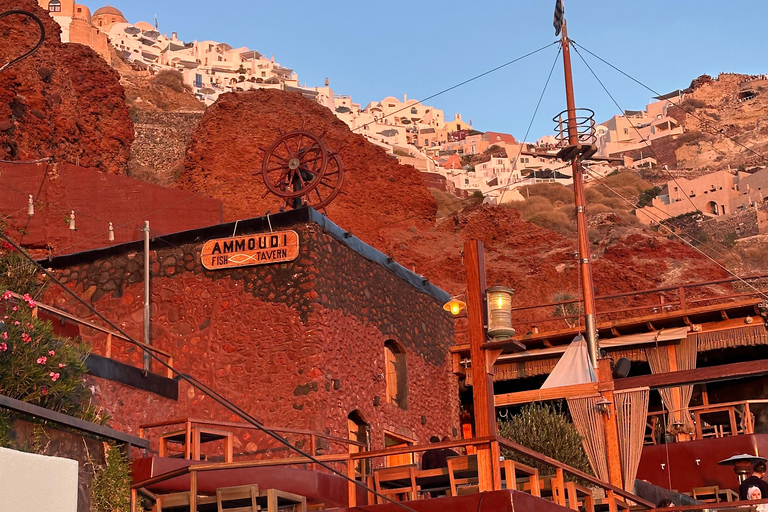 Santorin : visite des temps forts avec Oia et Pyrgos MegaloxoriSantorin : visite des temps forts avec Oia, Pyrgos et Megalochori