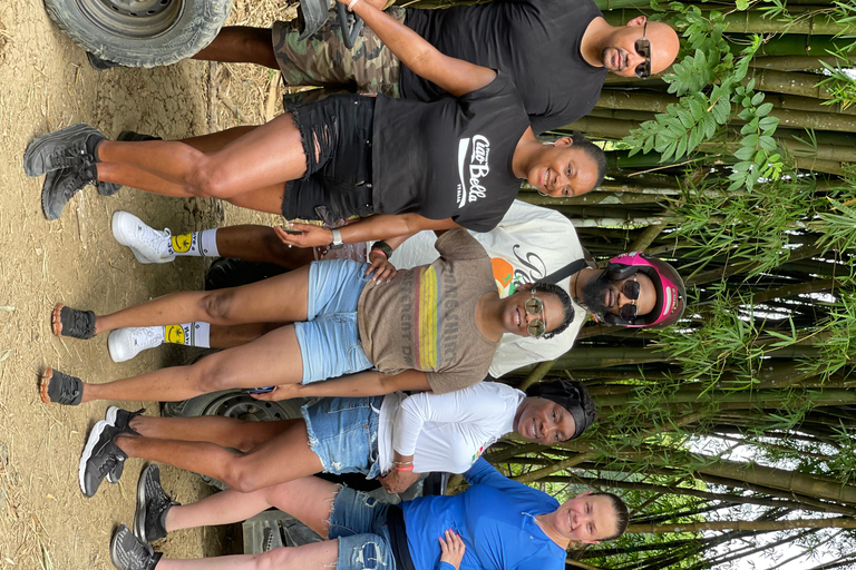 Atv jungletocht en zonsondergangen Ricks Café van Montego Bay