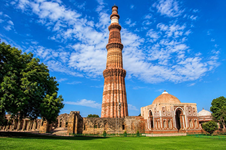 Delhi: Old & New Delhi Landmarks Guided Tour + Pickup