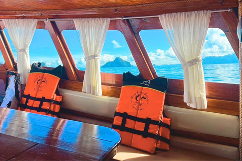 Krabi: Luxury Vintage Wooden Boat Cruise With Island Hopping Private: One day 4 Islands Tour