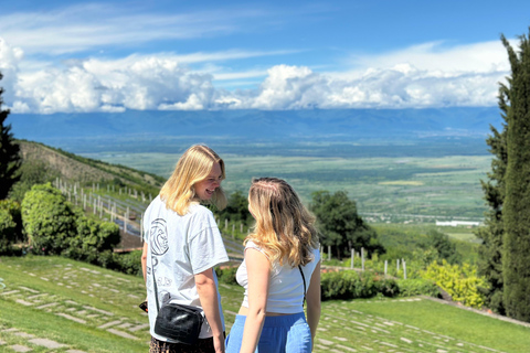 Tbilisi: Tur till vinregionen Kakheti med 8 vinprovningar